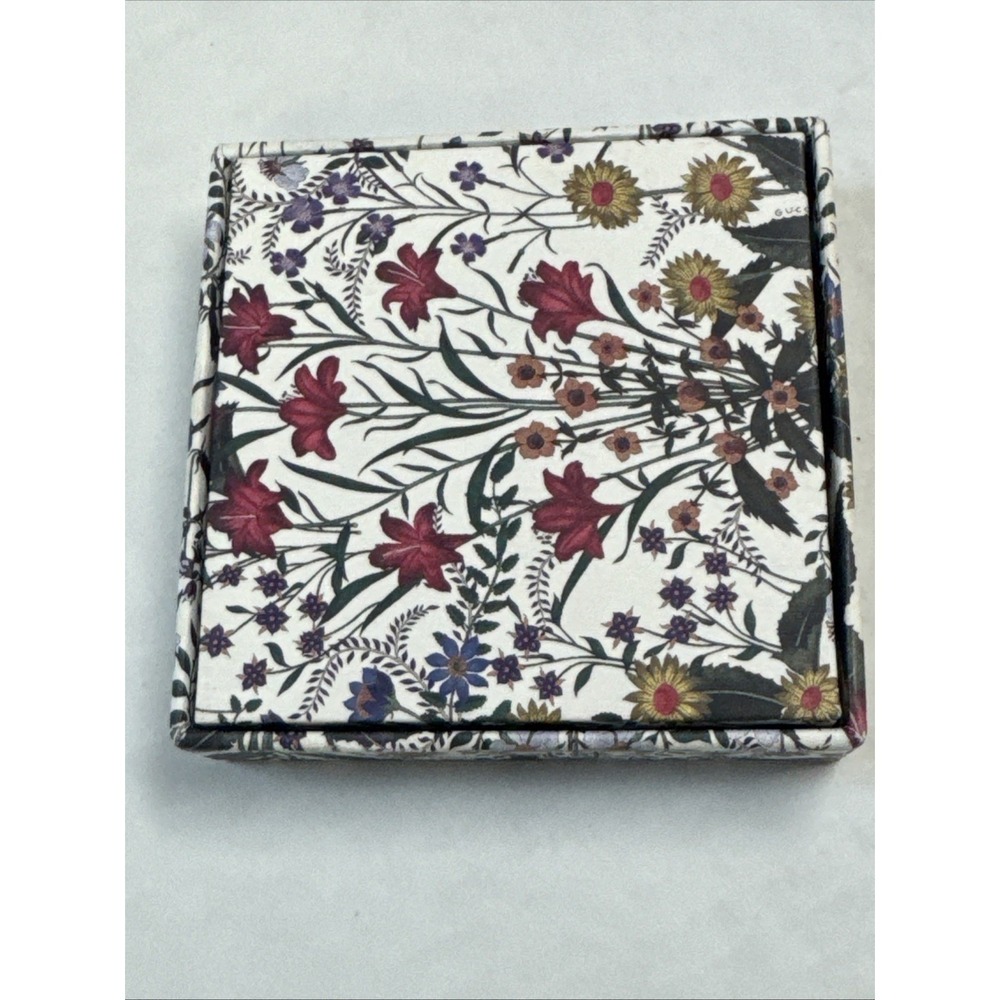 Gucci gold floral compact mirror collection Limited‎ Edition - Picture 6 of 8